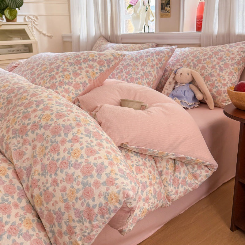 Cartoon-Themed Bedding Set