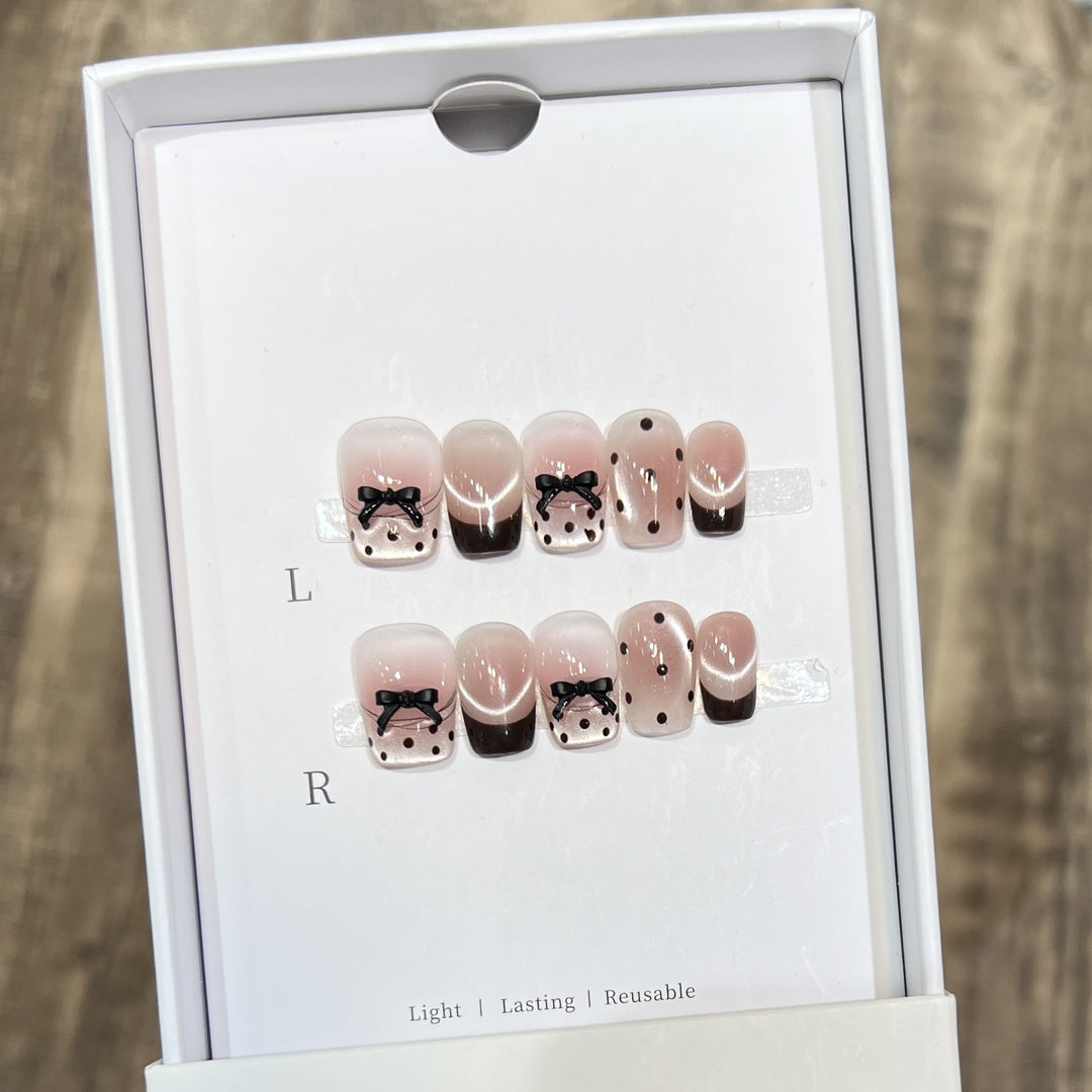 Whimsical Press-On Nail Art Set Stornfield