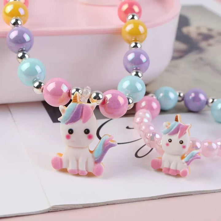 Unicorn-Themed Charm Bracelet Stornfield