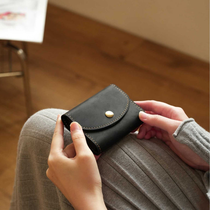 Compact Leather Card Holder