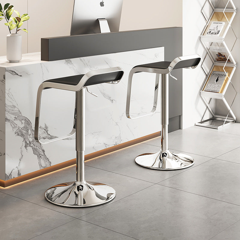 High-Quality Bar Stool With Ergonomic Seat Stornfield