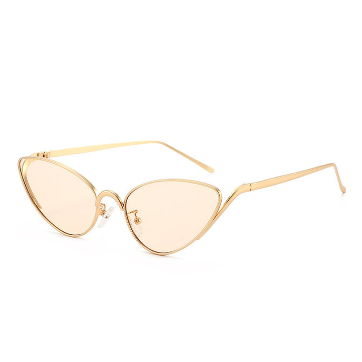 Stylish Cat-Eye Sunglasses with Lightweight Frame Stornfield