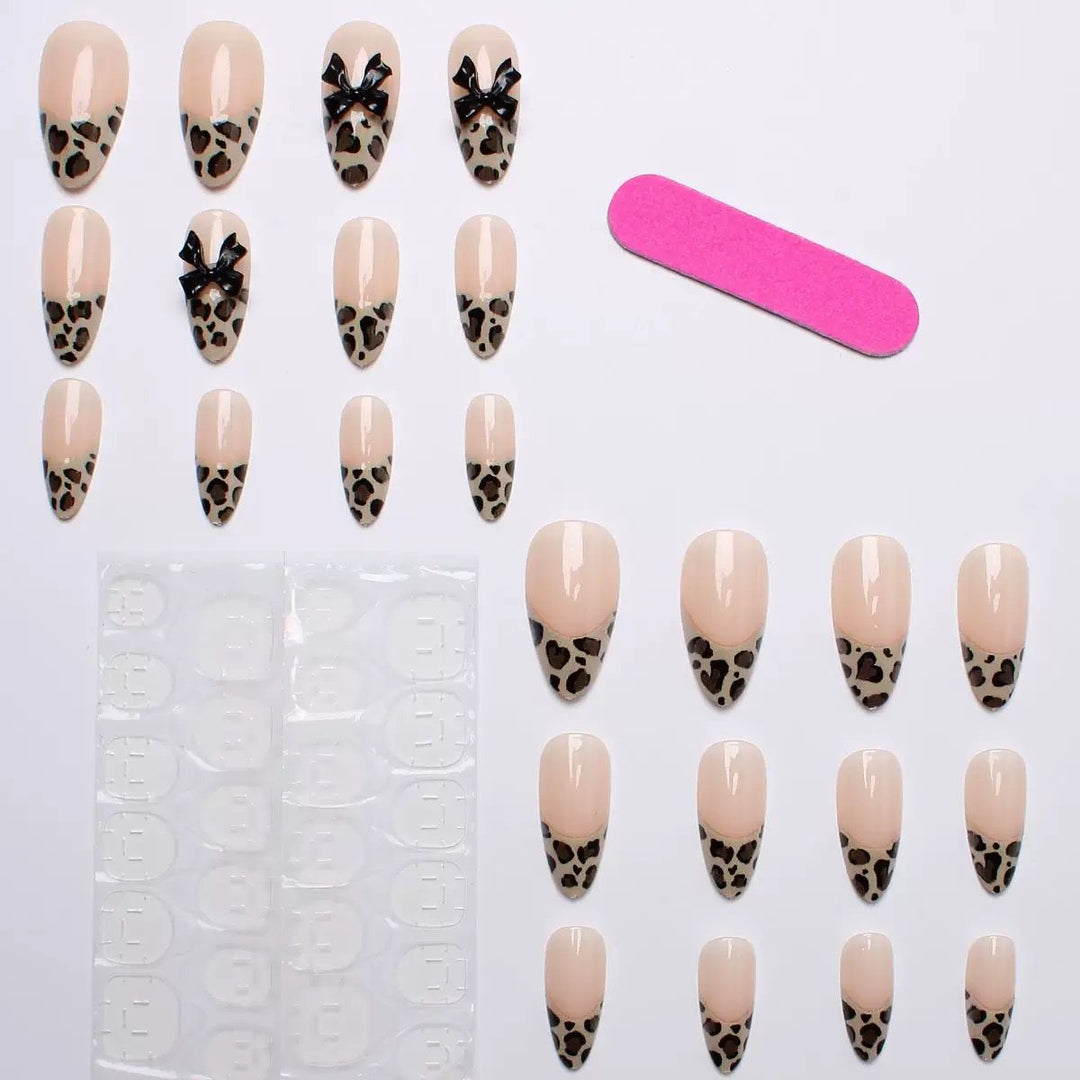 Exclusive Leos-French Artificial Nails