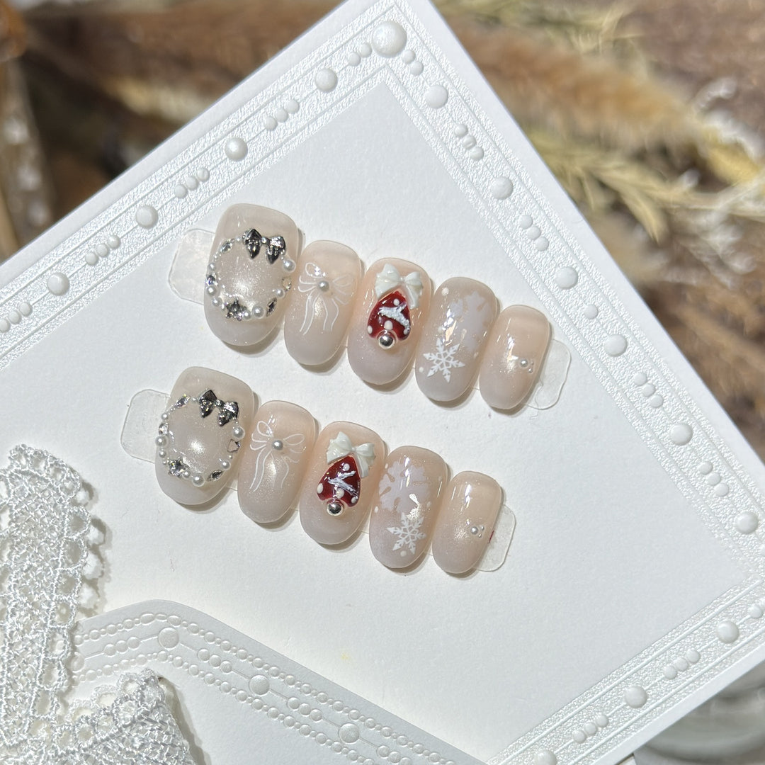 Artistic Winter-Themed Press-On Nail Set Stornfield
