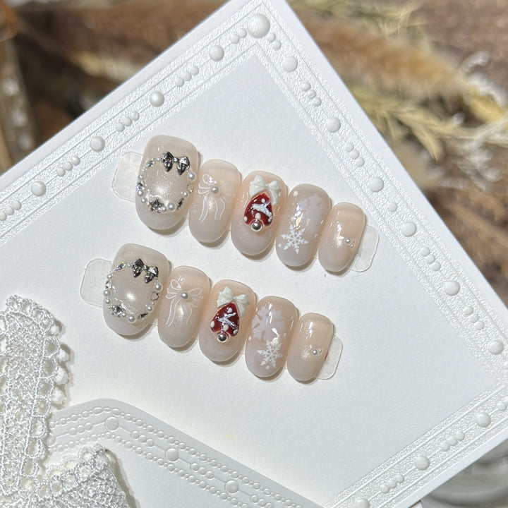 Artistic Winter-Themed Press-On Nail Set Stornfield