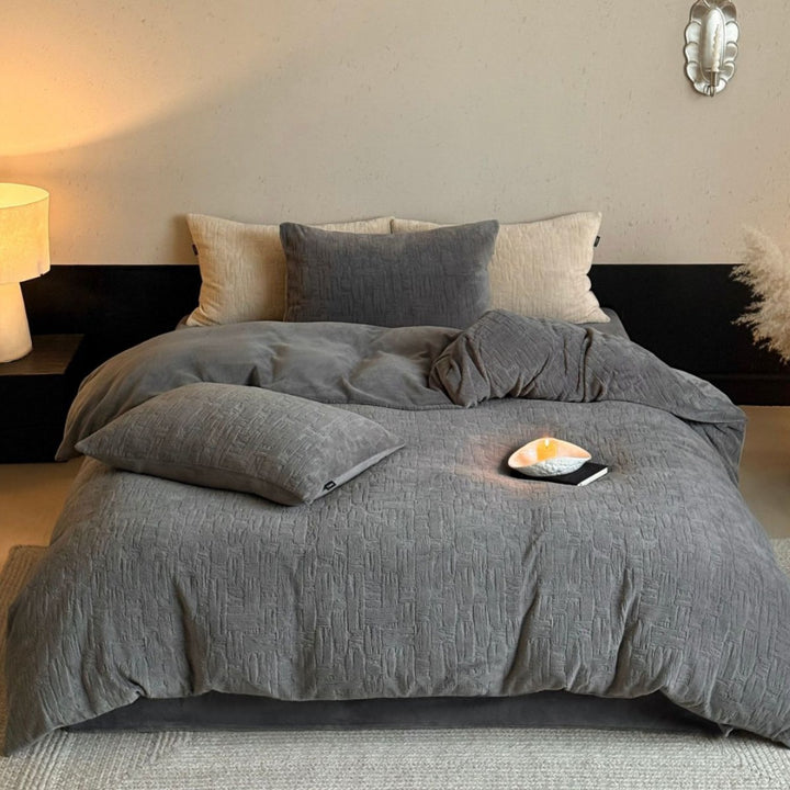 Stonewashed Cotton-Linen Matelassé Duvet Cover Set with Subtle Textured Weave and Envelope Closure