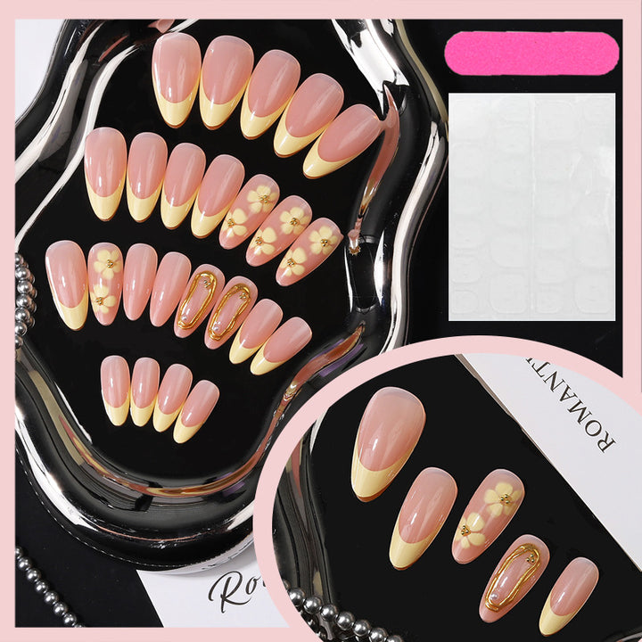 Elegant Floral Press-On Nail Set Stornfield
