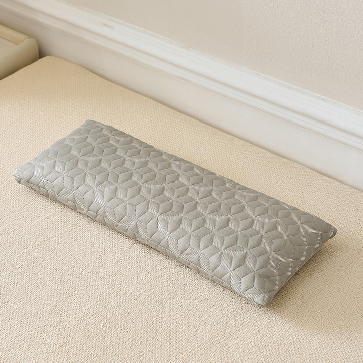 Long-format neck support pillow with breathable cover Stornfield