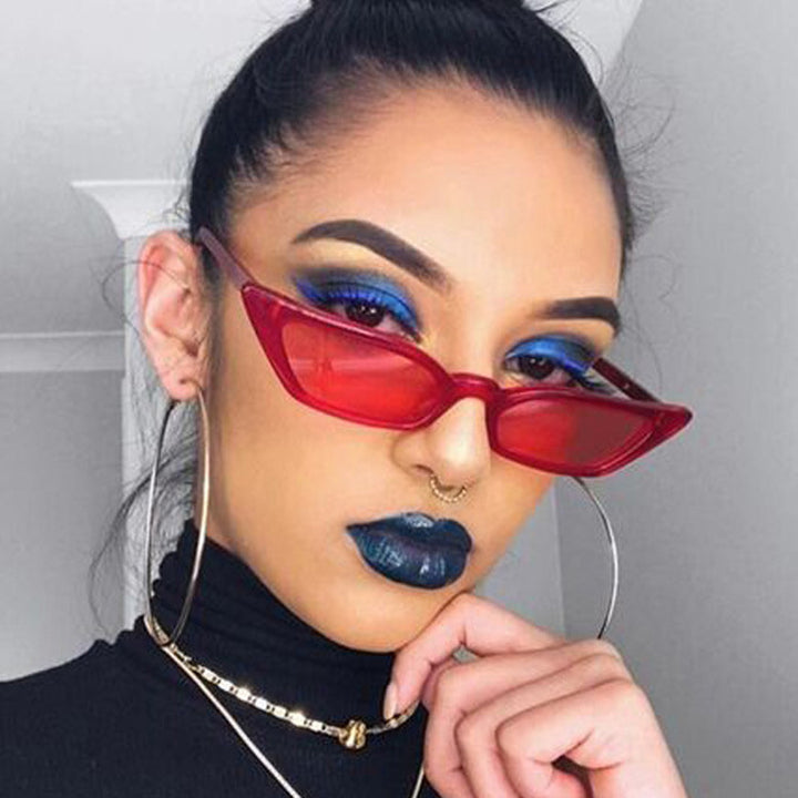 Women's geometric sunglasses in trendy shield design Stornfield