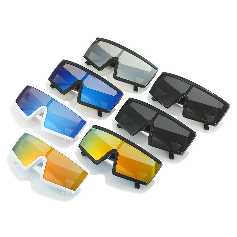 Women's sporty sunglasses with wide, scratch-resistant lens and UV protection Stornfield