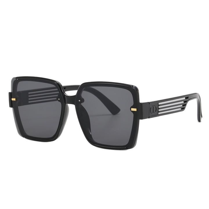 Women's trendy square sunglasses with UV protection and stylish frame Stornfield