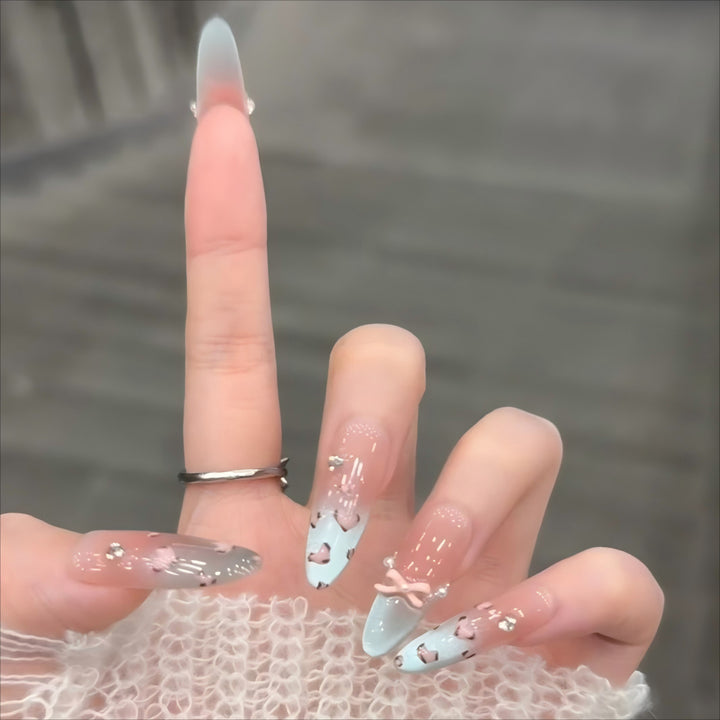 Artistic Decorative Press-On Nail Tips Stornfield