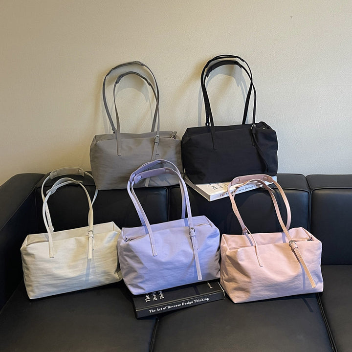 Minimalist Travel Duffel Bag Stornfield