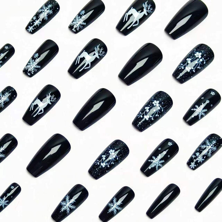 Winter-Themed 3D Nail Art Stornfield