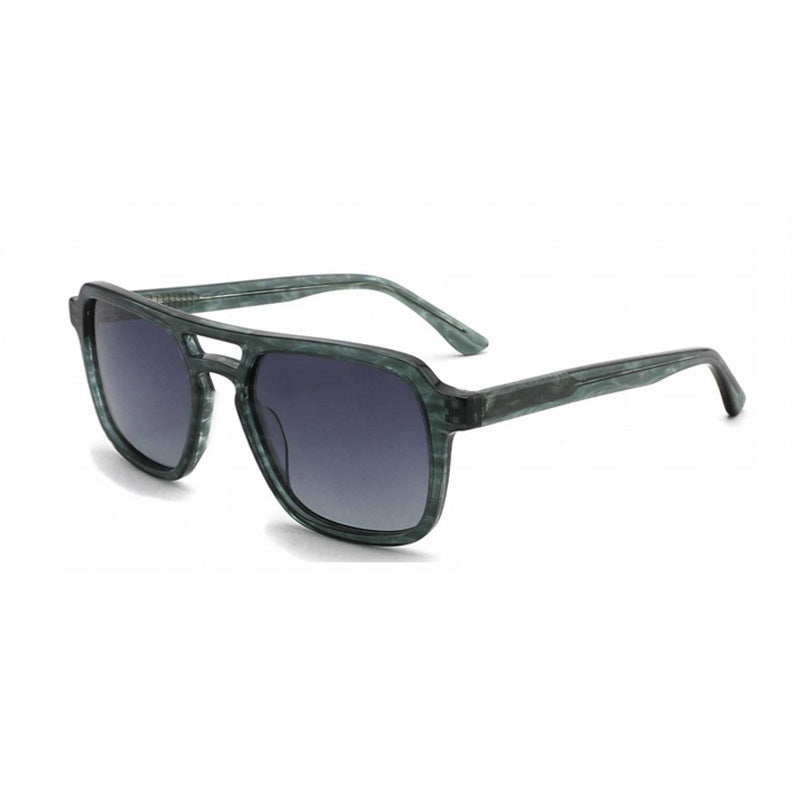 Ladies' sunglasses with a sturdy, stylized plastic frame and harmoniously gradated lenses Stornfield