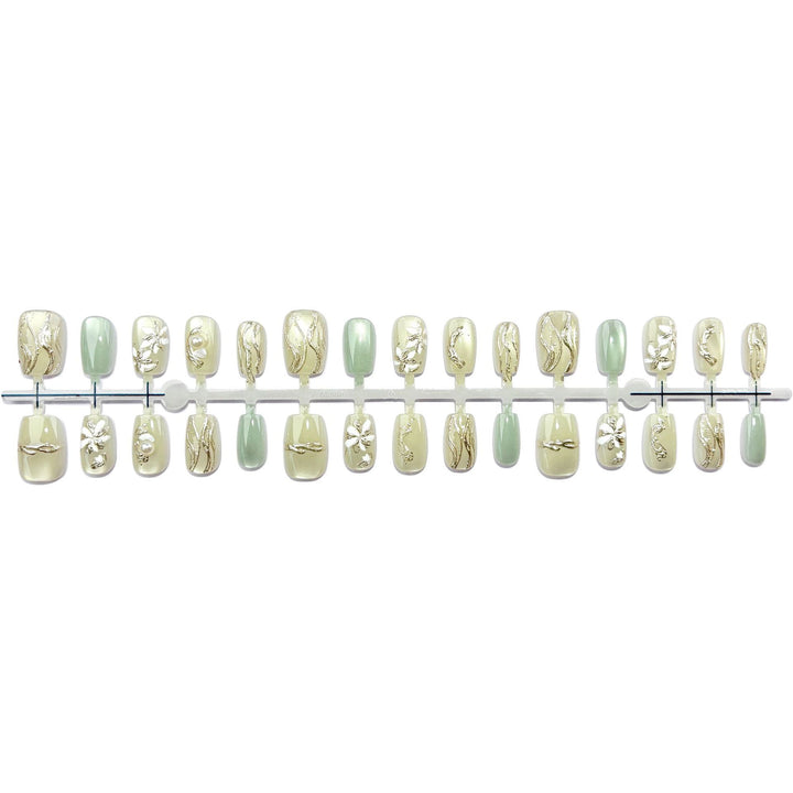 Decorative Press-On Nail Art Set with Elegant Floral Accents