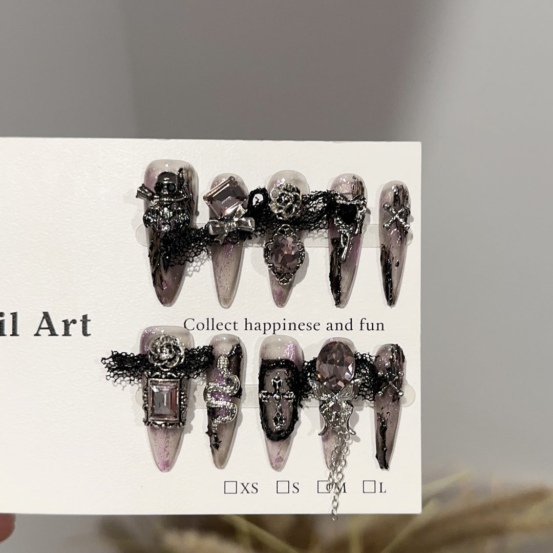 Decorative Gothic-Styled Press-On Nail Set