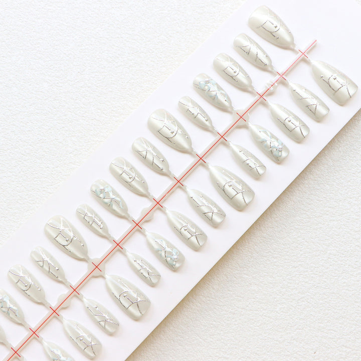Elegant Press-On Nail Art Collection Stornfield