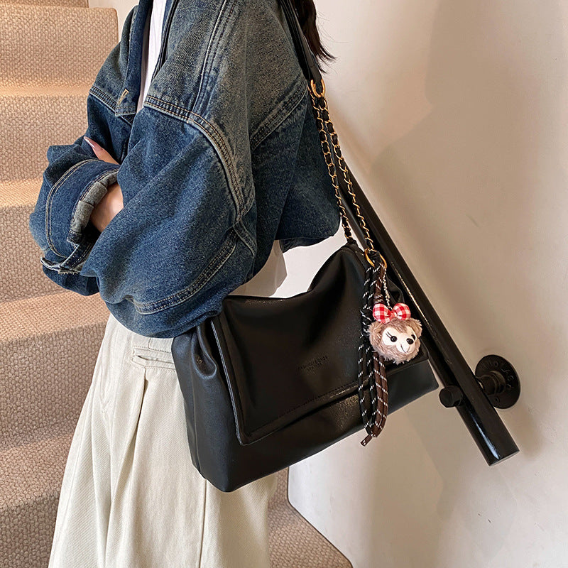 Modern Chain-Strap Handbag Stornfield