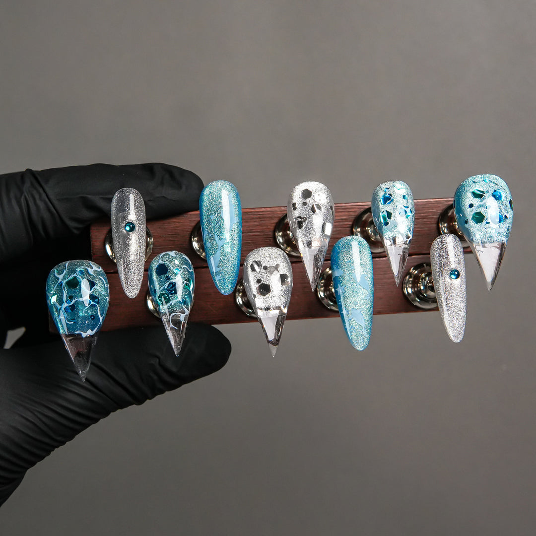 Luxurious Artistic Stiletto Press-On Nail Set