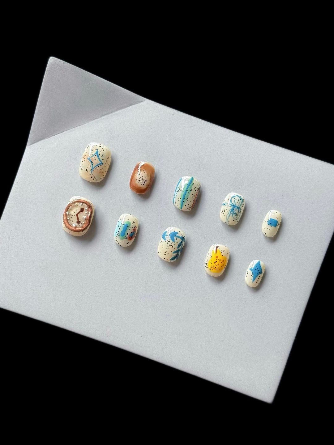 Artistic Decorative Press-On Nails Set  1791774557