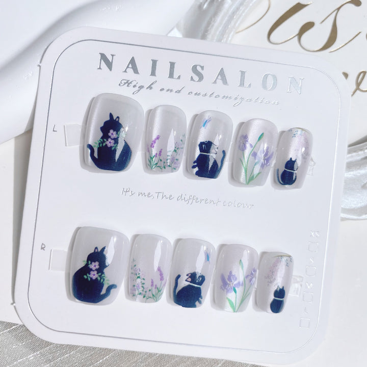 Cat-Themed Decorative Press-On Nail Set