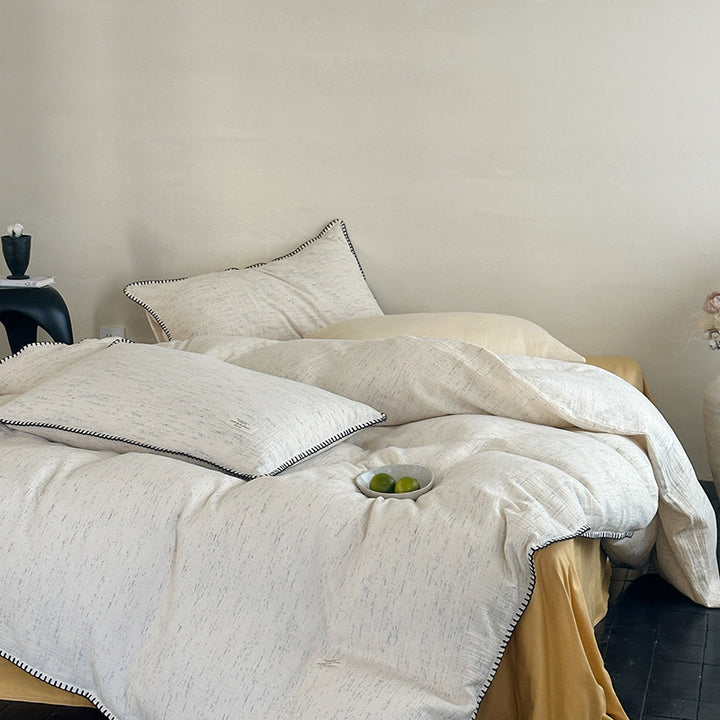 Natural mix bedding set made of linen-cotton with contrasted piping