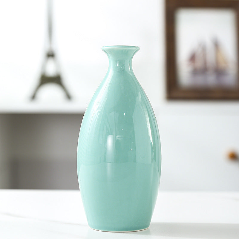 Minimalist Sculptural Ceramic Vase Stornfeild