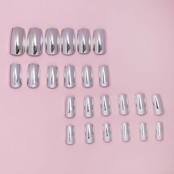 Premium Glossy Artificial Nails Stornfield