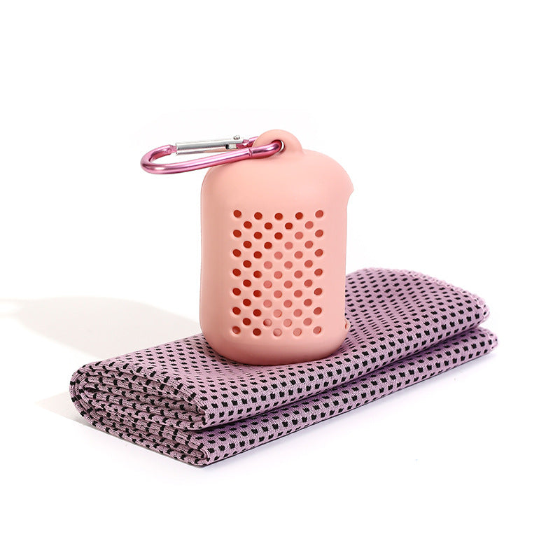 Unisex cooling towel in storage case Stornfield