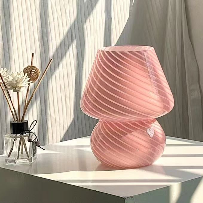 Decorative Swirl Table Lamp