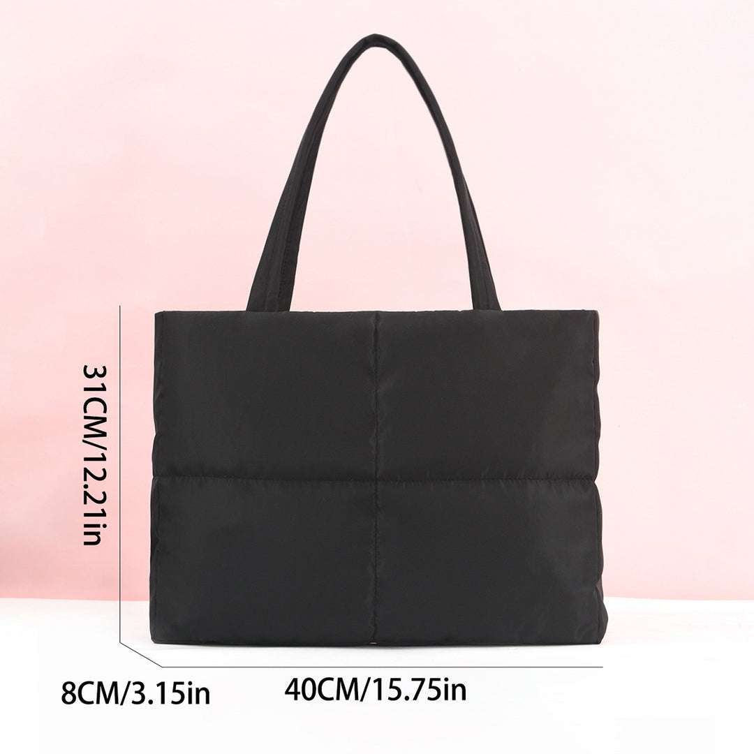 Fashionable and Spacious Travel Bag Stornfield