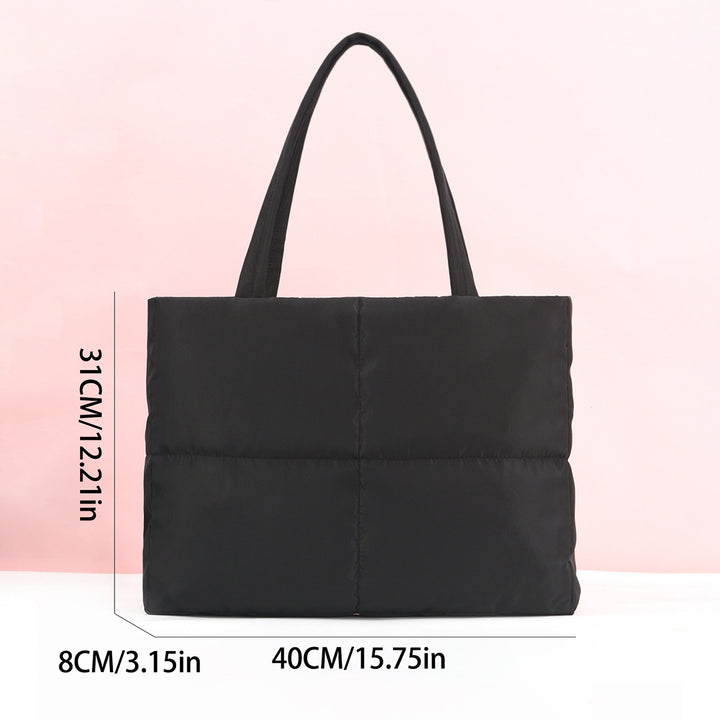 Fashionable and Spacious Travel Bag Stornfield