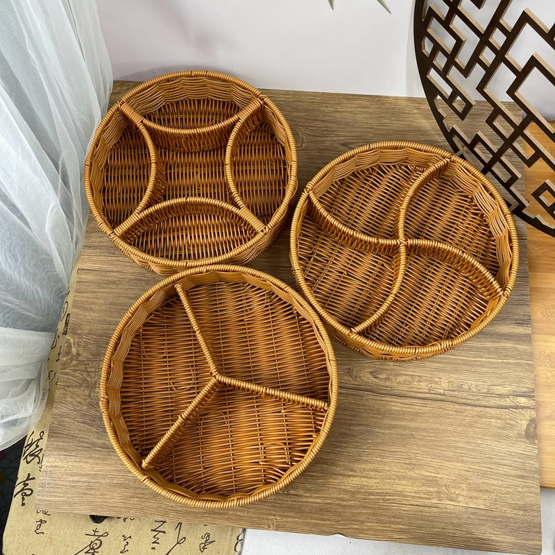 Ladies beef braided serving basket with three compartments Stornfield