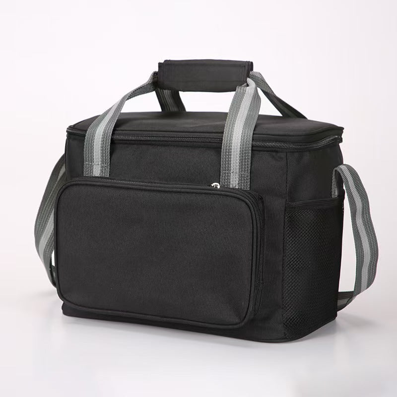 Cooling and transport bag with insulating inner lining Stornfield