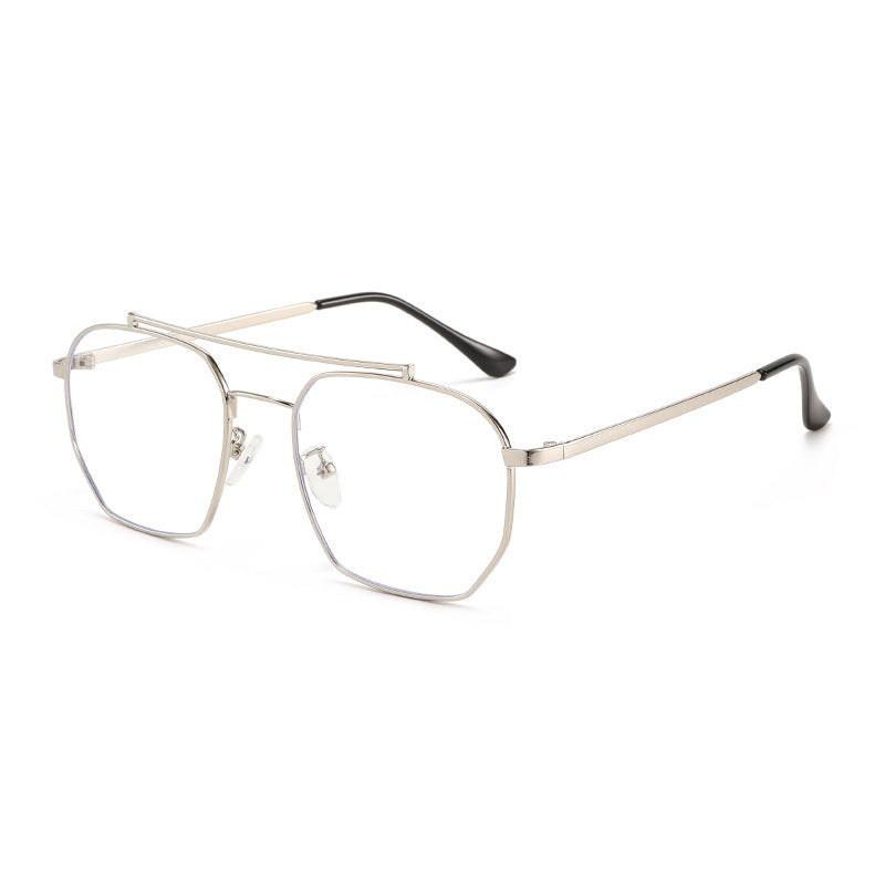 Fashion-Forward Angular Frame Sunglasses Stornfield