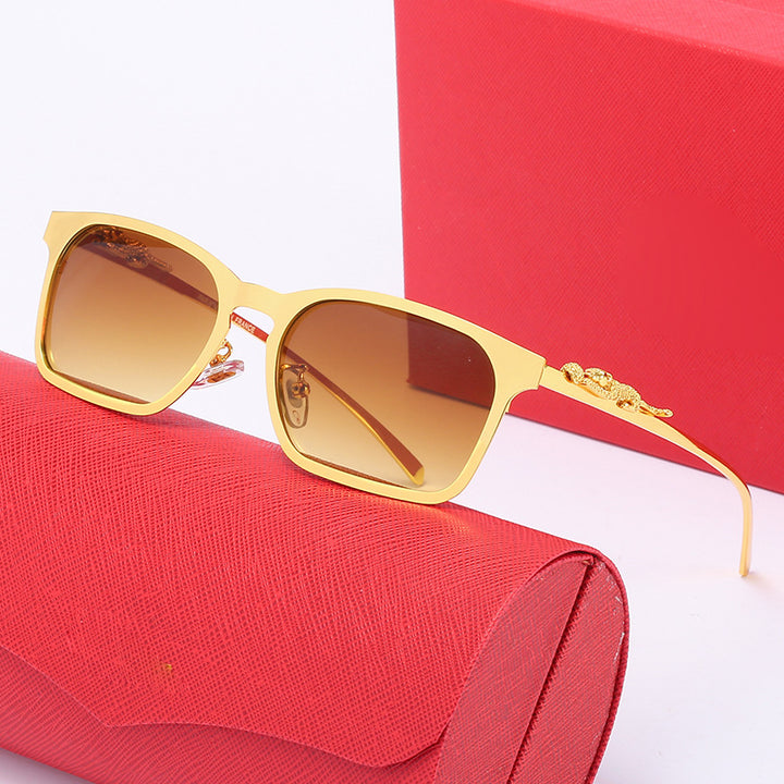Women's fashionable oversized sunglasses with glamorous design and golden accents Stornfield