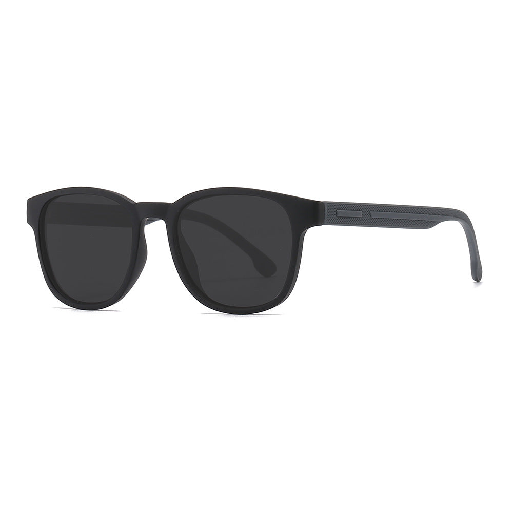 Women elegant sunglasses in minimalist design Stornfield