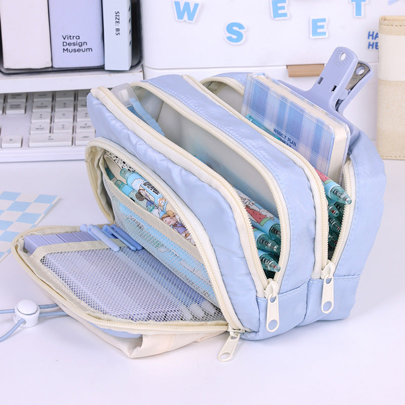 Multifunctional Cosmetic Pouch With Multiple Compartments And Practical Zipper Stornfield