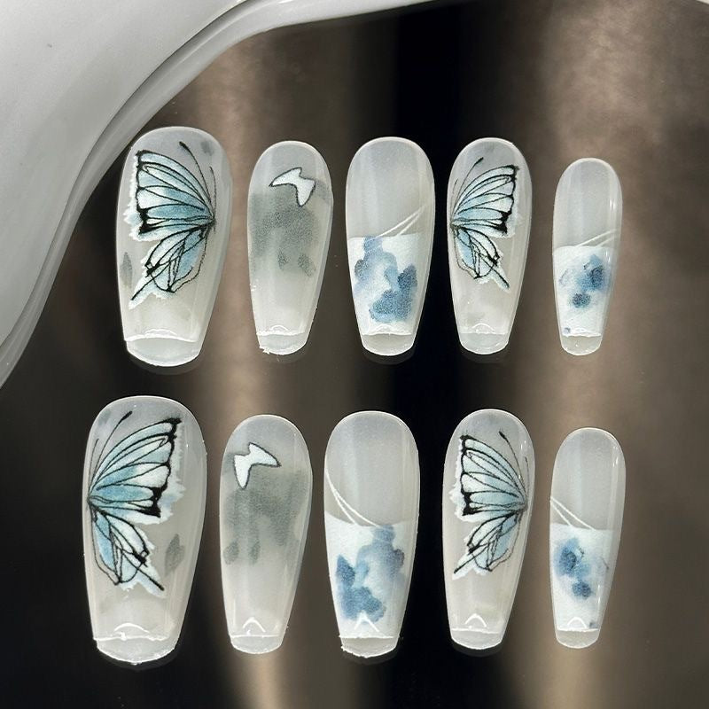 Artistic Butterfly-Design Press-On Nail Set