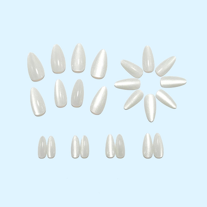 Elegant Artificial Nails in Attractive Ombre Style Stornfield
