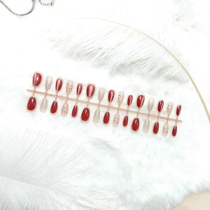 Luxury color shimmer faux nails Stornfield