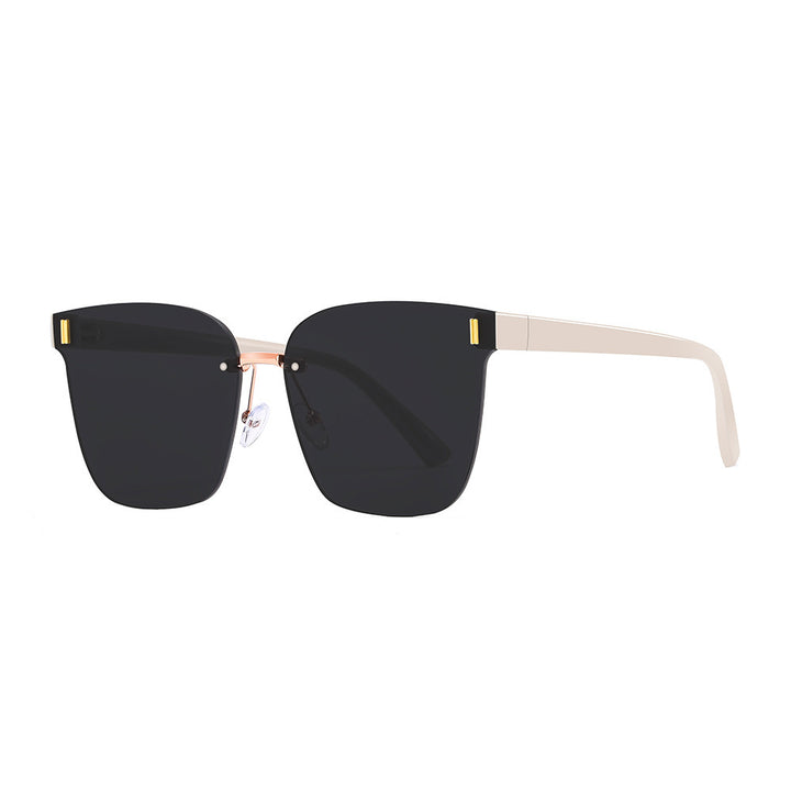Women’s sunglasses in a modern design with a wide frame Stornfield