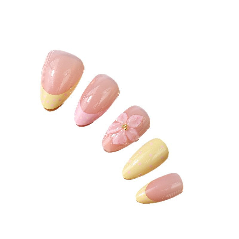 Floral Elegant Press-On Nail Set Stornfield