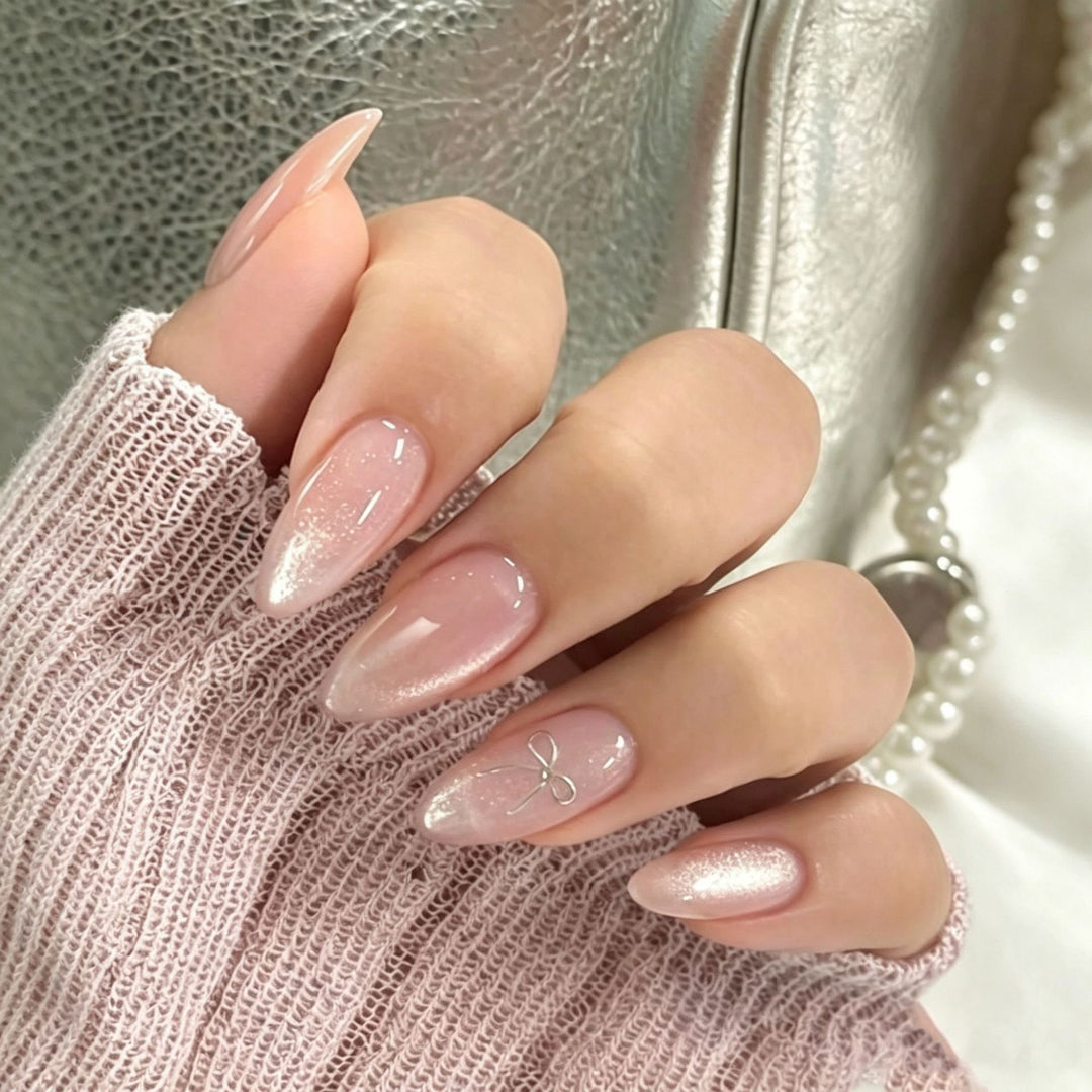Elegant Press-On Nail Tips with Decorative Bow Stornfield