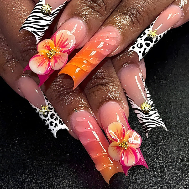 Floral Themed Press-On Nail Extensions Stornfield