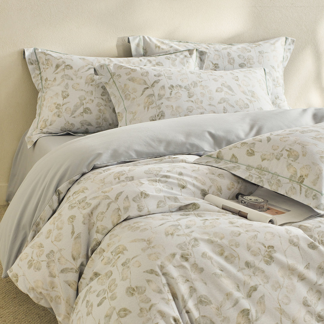 Reversible Botanical Cotton Sateen Duvet Cover Set with Pillow Shams