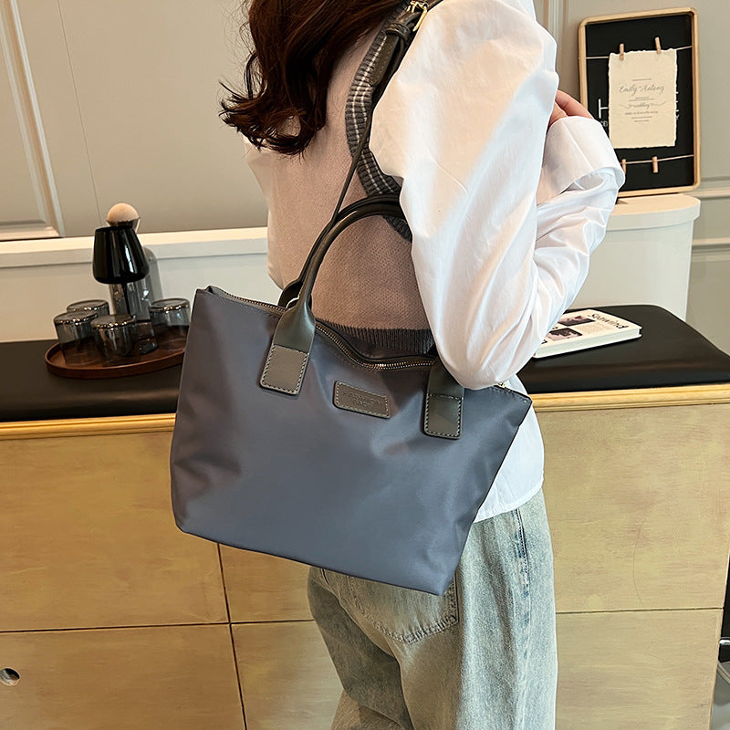Elegant Structured Handbag Stornfield