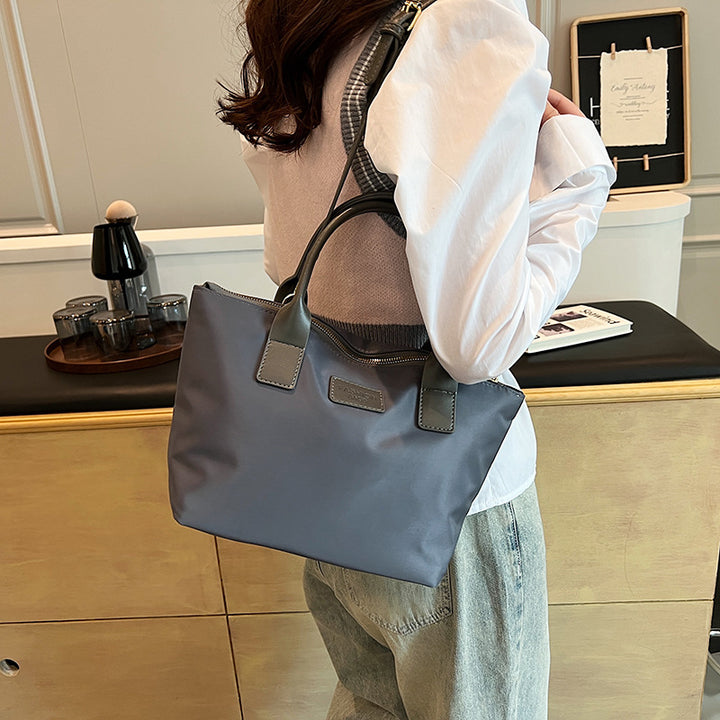Elegant Structured Handbag Stornfield