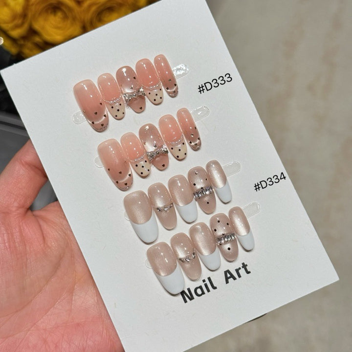 Handmade Decorative Press-On Nail Set